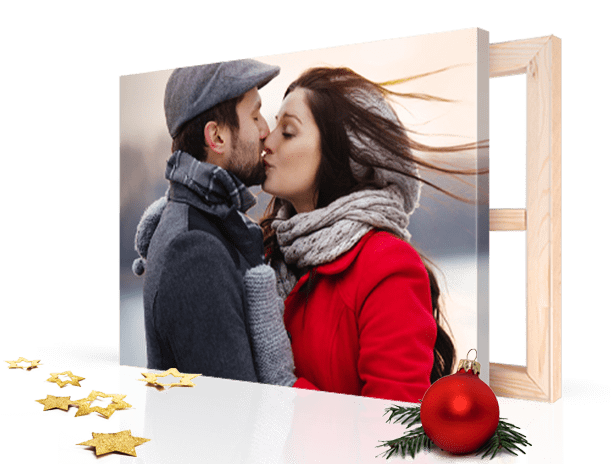 christmas-landing-page-canvas-photo-header_example_couple-kiss-kiss